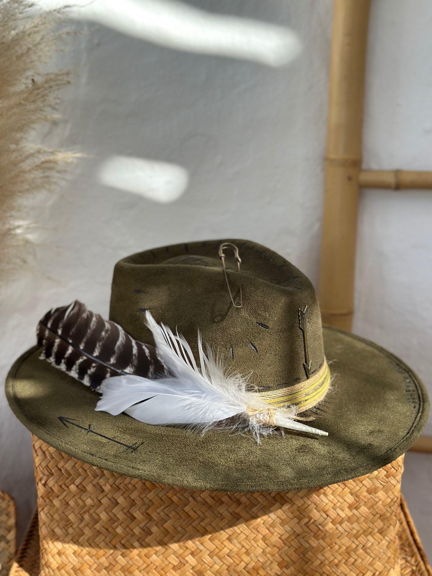 Chambao hat